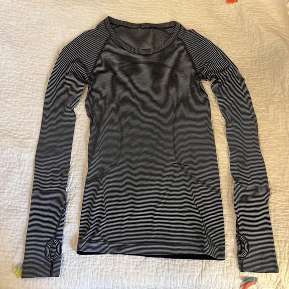 lululemon athletica Tops - Lululemon black and white striped swiftly tech long sleeve 4